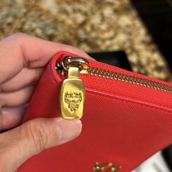 Mcm Saffiano Wallet - Picture 5 of 10